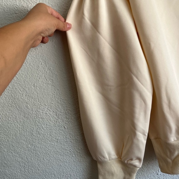 Calligraphie Woman Zip Pullover Cream Sweatshirt,Size Large - Picture 4 of 6